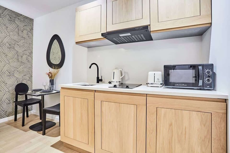 Cuisine tout équipée / espace repas
