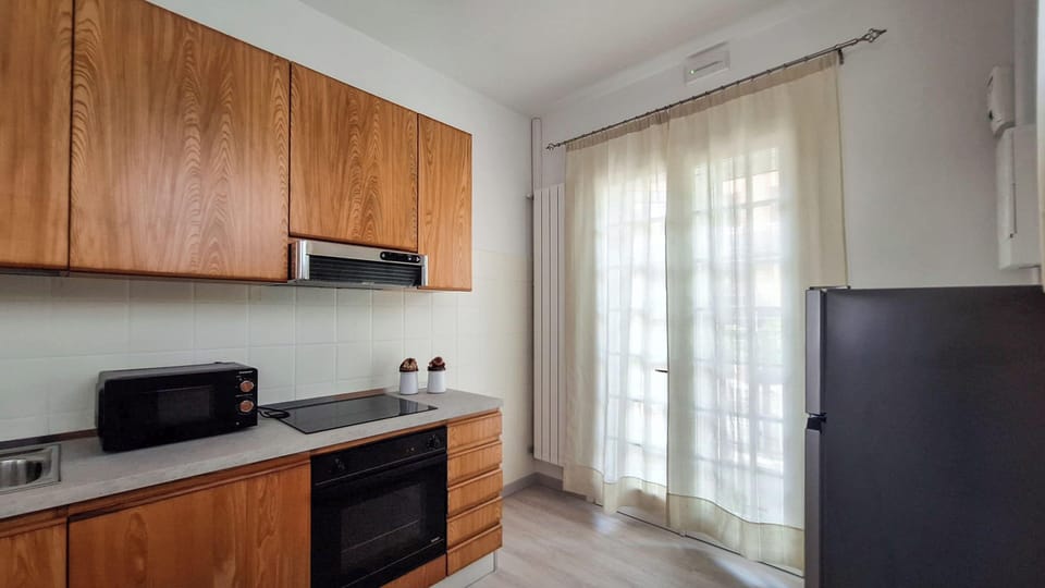 Condo, 2 Bedrooms | Private kitchen