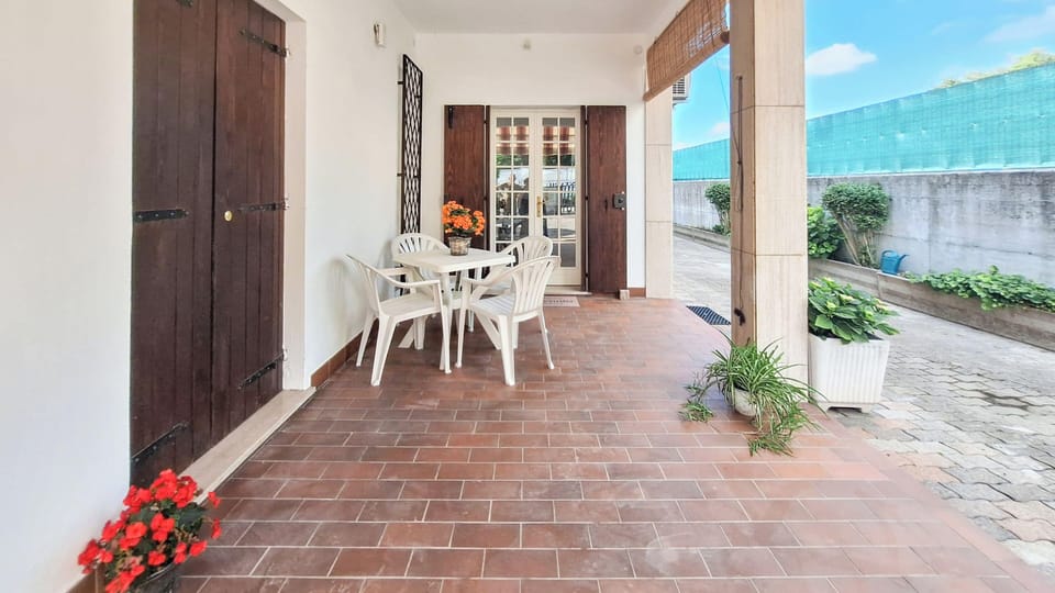 Condo, 2 Bedrooms | Outdoor dining