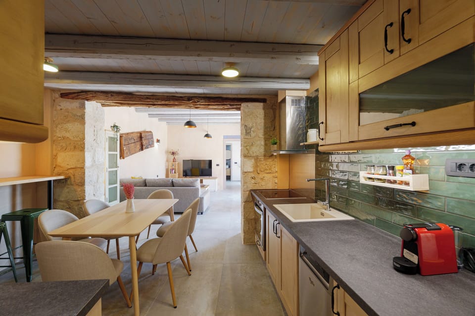 Family Villa, Patio, Mountain View | Private kitchen