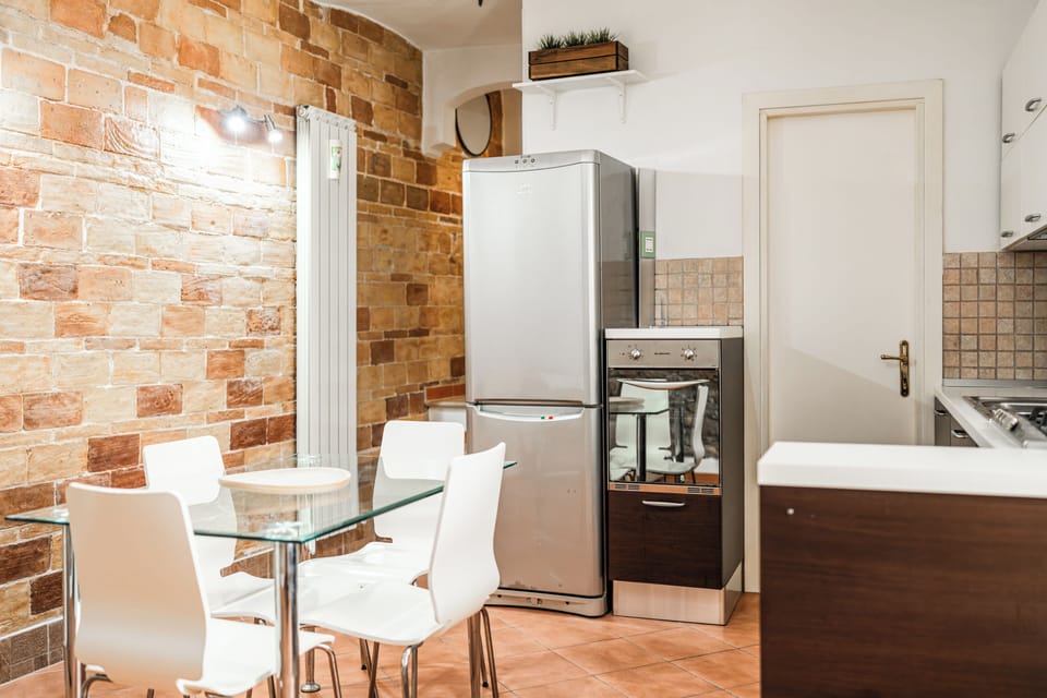 Condo | Dining