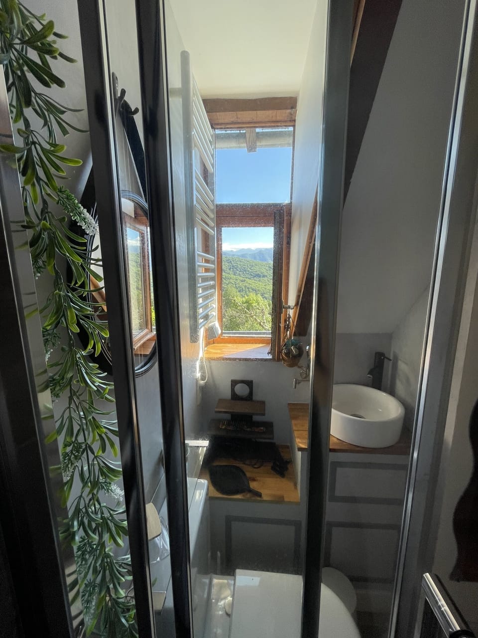 Panoramic Double Room, Mountain View | Bathroom | Hair dryer, towels, soap, shampoo