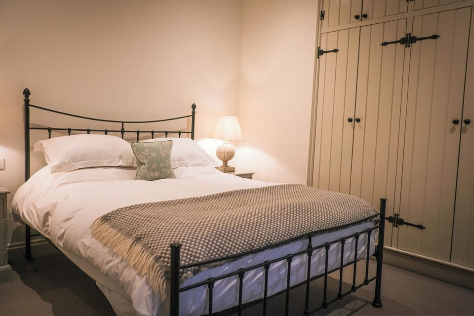 2 bedrooms, WiFi (free), individually decorated, individually furnished
