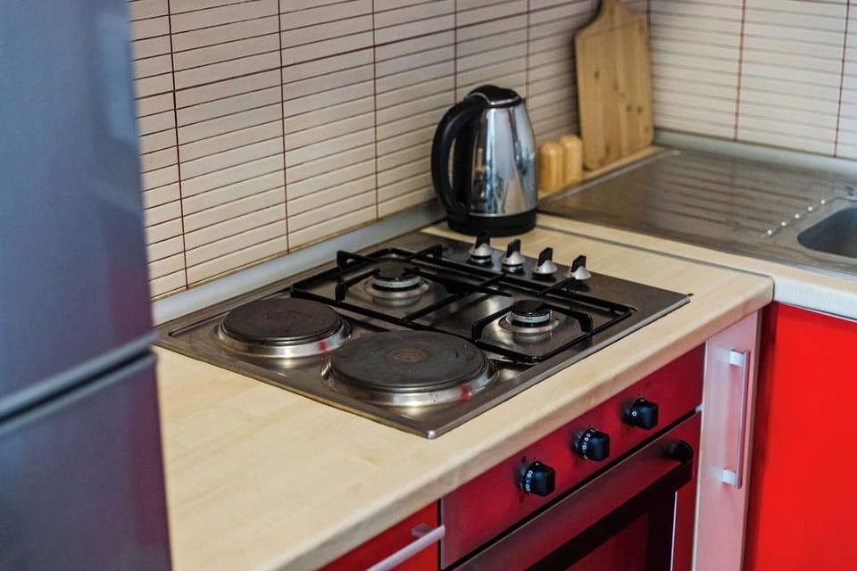 Fully-equipped kitchen details
