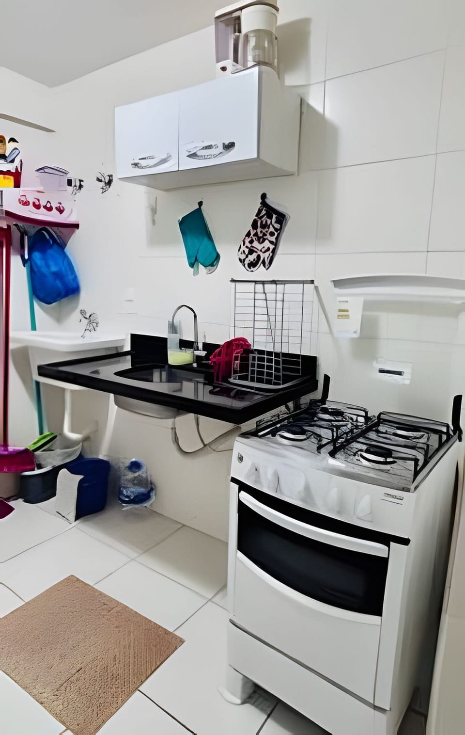 Comfort Apartment, Lanai | Private kitchen