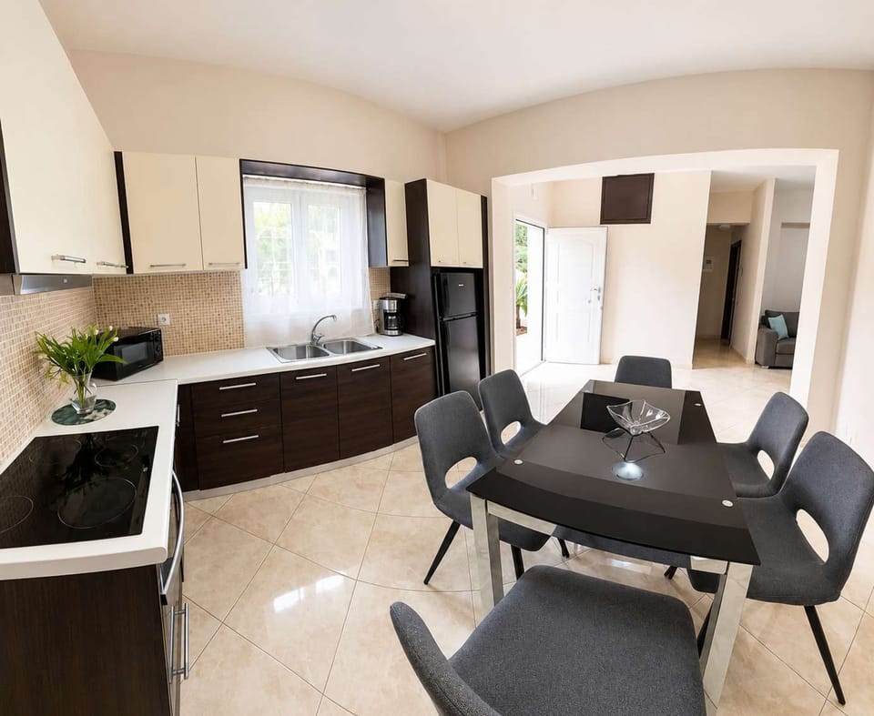 House | 2 bedrooms, Internet