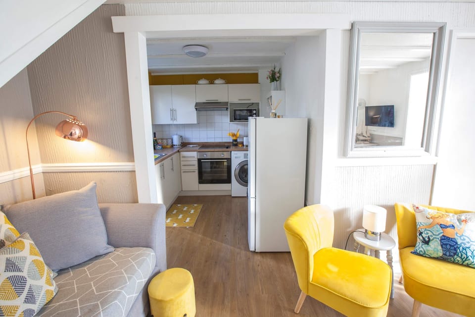 House | 6 bedrooms, Internet