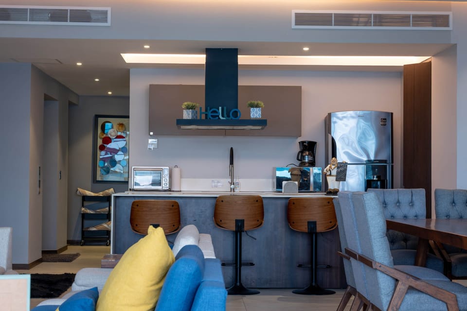 09 - Kitchen and Living Area - Narval-OTA-LR-18