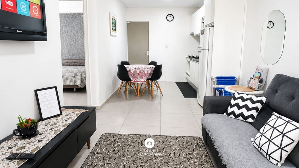Comfort House, 2 Bedrooms, Air conditioning, Courtyard View | Living area | TV, pay movies