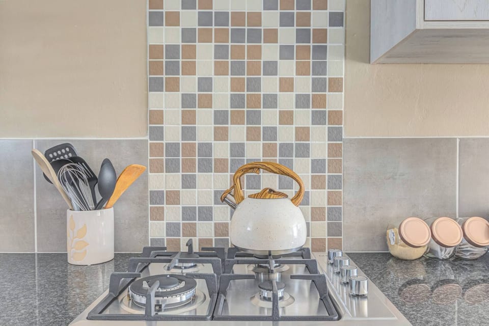 Apartment, 2 Bedrooms, Patio | Interior