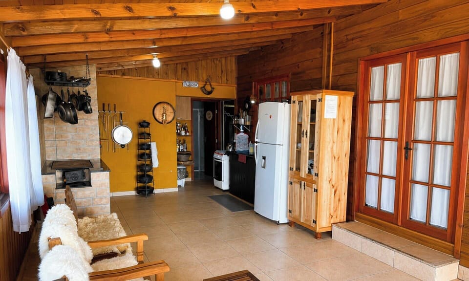 Chalet, 3 Bedrooms, Mountain View | Living area | 42-inch Smart TV with digital channels, Netflix, streaming services