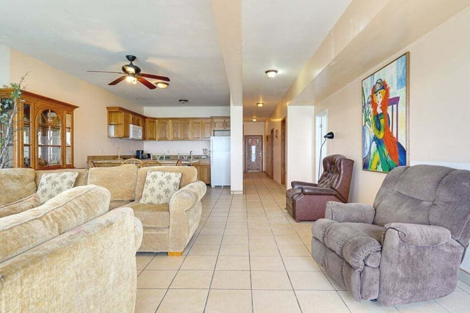 El Mirador del Golfo Upstairs Vacation Rental in Las Palmas, San Felipe Baja California - main living room interior look