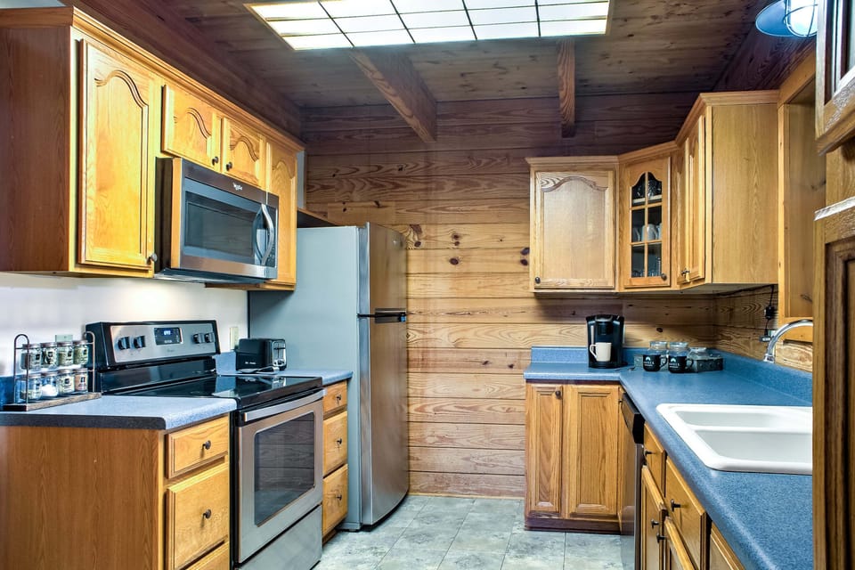 Kitchen | Electric Range