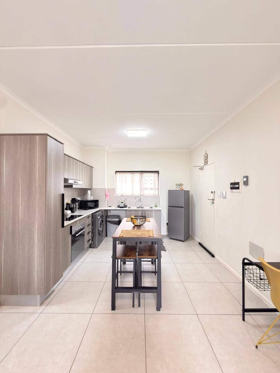 Apartment, 2 Bedrooms, Balcony | Interior