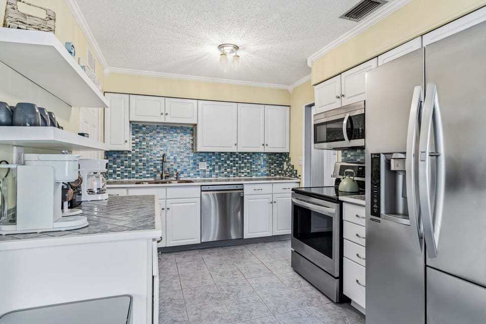 Large Kitchen with stainless appliances
