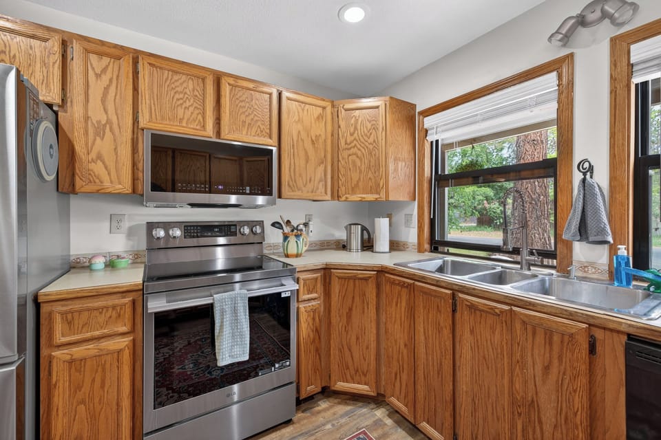Kitchen- main level