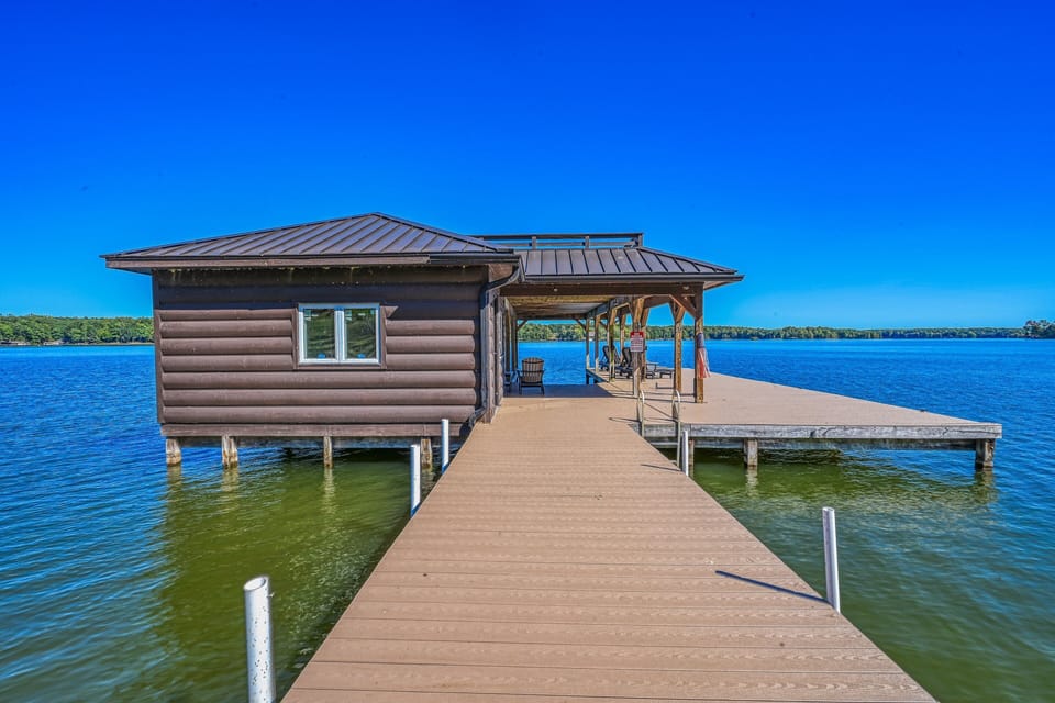 House, Multiple Beds (Lakefront Loggin' Off) | Water view