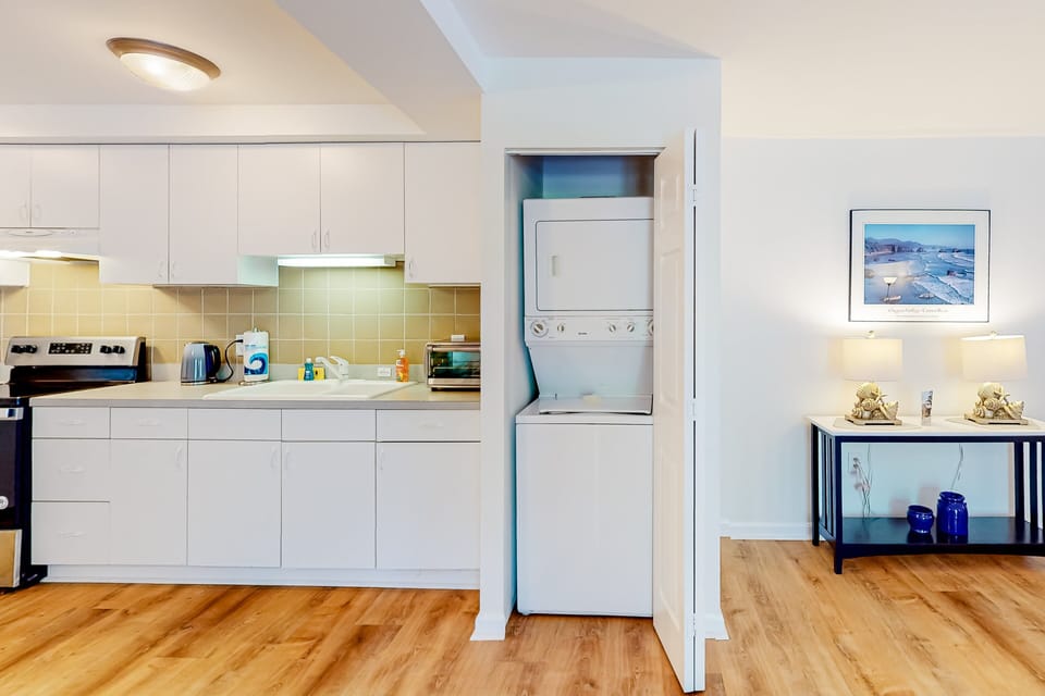 Condo, Multiple Beds, Balcony (Blue Heaven) | Private kitchen
