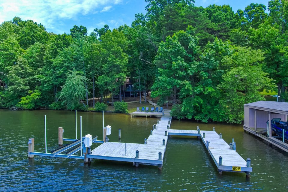 Dock
