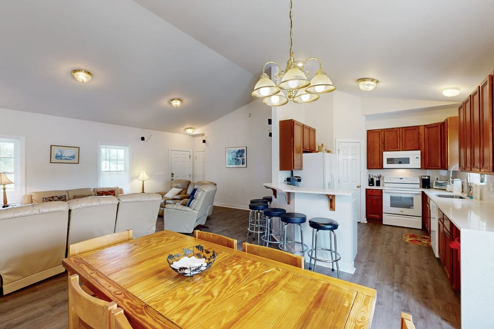 House, Multiple Beds, Kitchen (A Home Away) | Interior