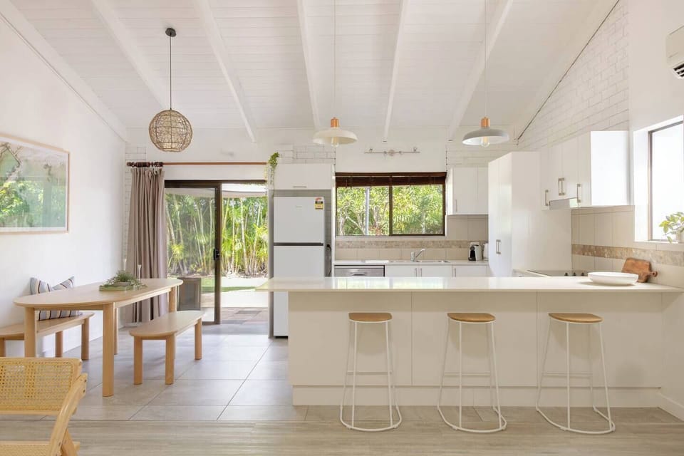 Open plan kitchen that leads out to the backyard