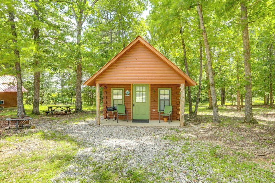 Property Exterior | Single-Level Studio w/ Loft