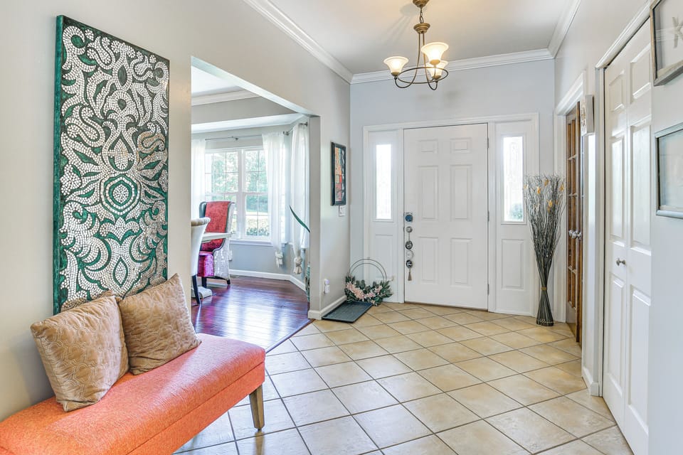 Entry | Main Floor