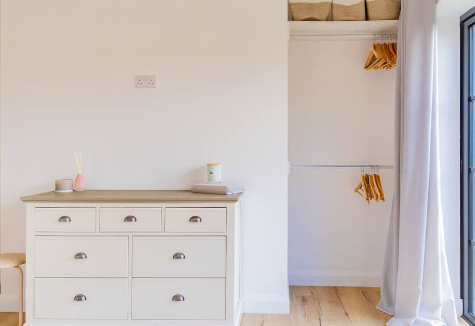 Unpack, settle in, and keep everything neatly organized.