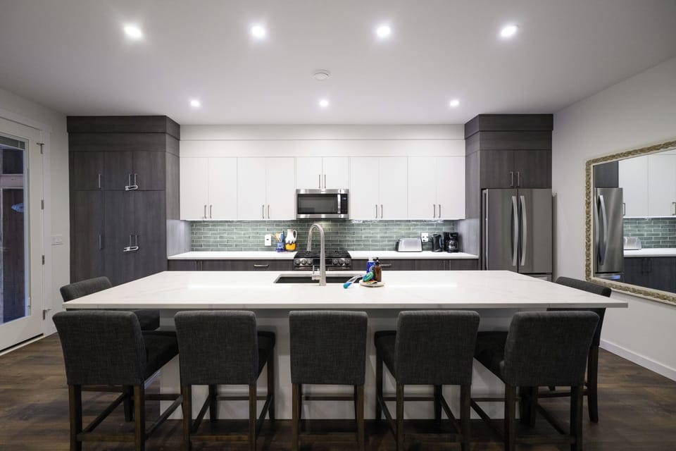 Raven's Roost- Kitchen