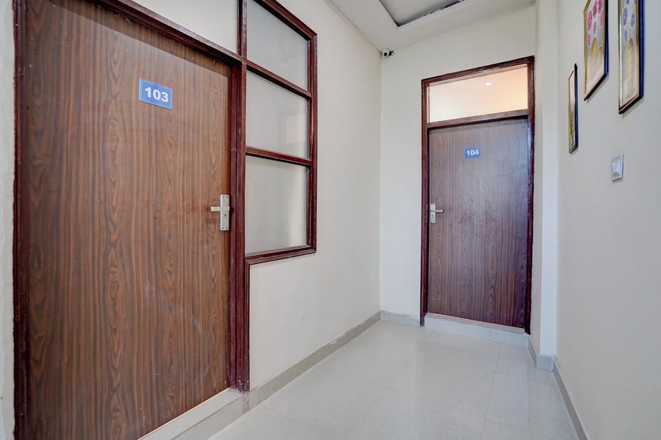 Via Metro Inn Hotel in Noida