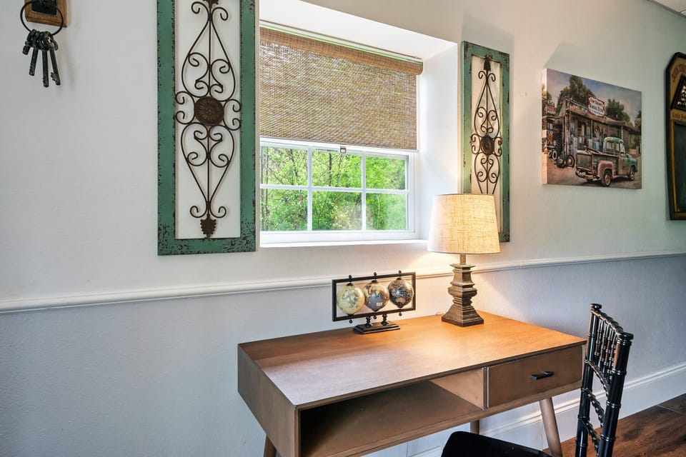 Dedicated workspace for remote work and planning