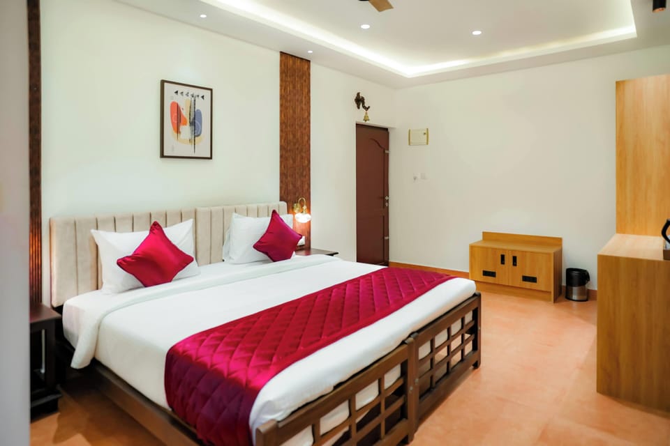 Superior Room, Balcony | Free WiFi