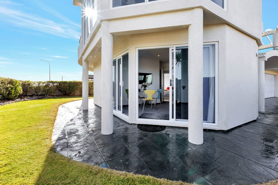 Entrance way