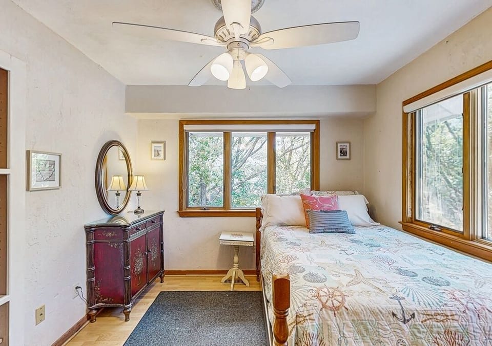 Spacious Second Queen Bedroom - Hosted by BeachVacationsOBX