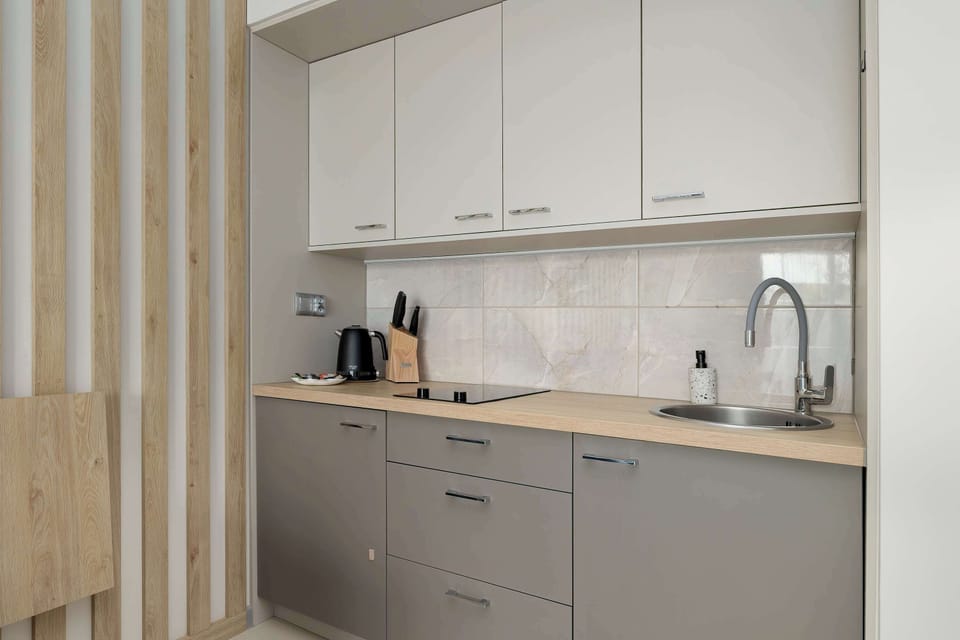 Well-Equipped Kitchenette for Short and Extended Stays