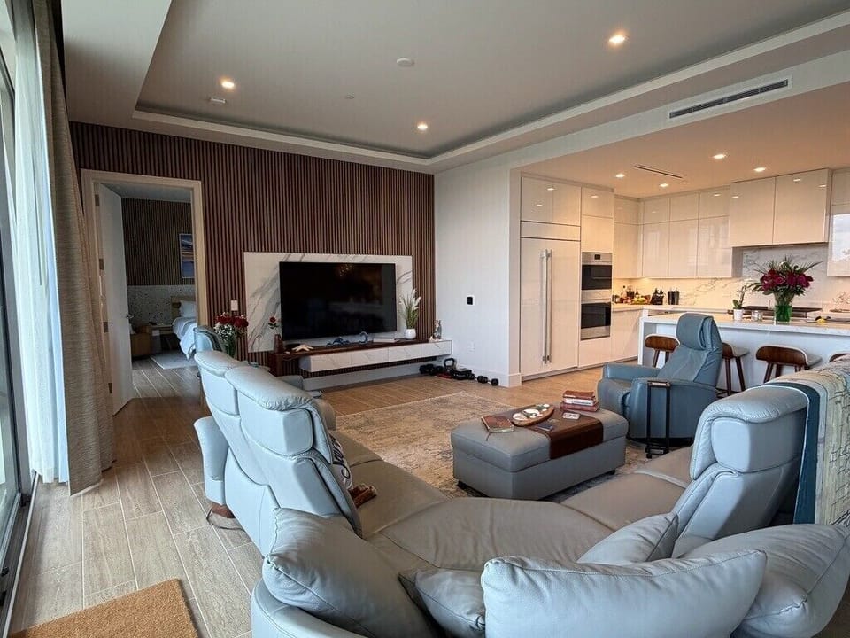 St. Regis Residence 207 by FVC - Living Room