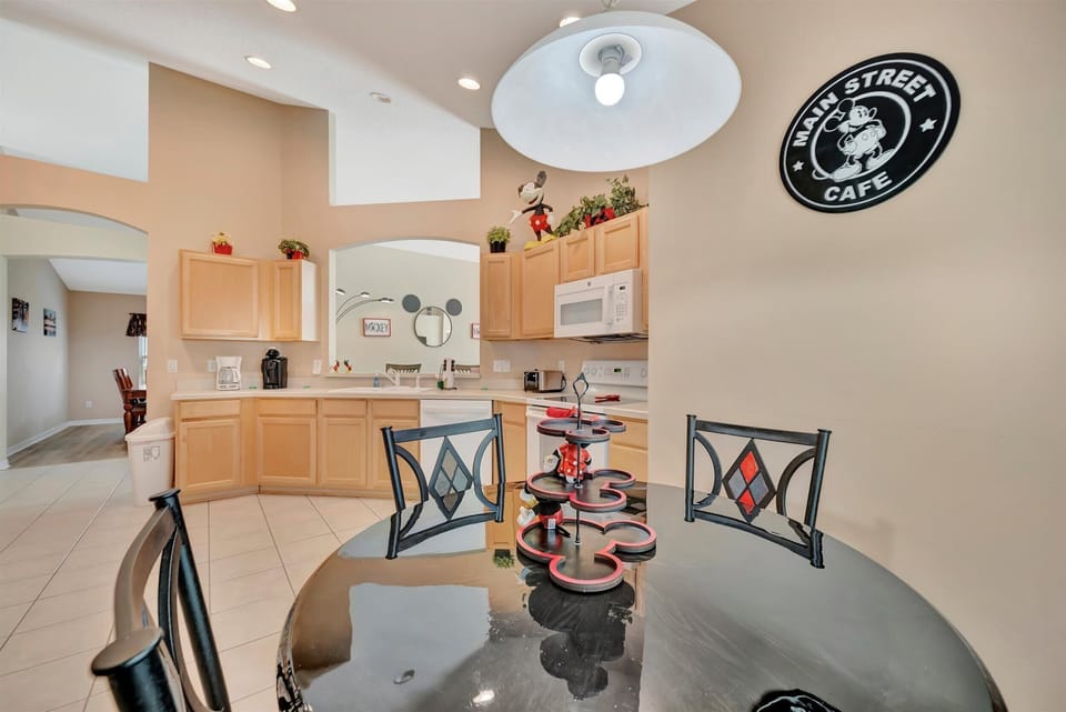 Breakfast nook for morning coffee and quick meals