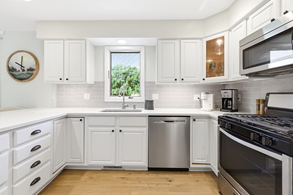 Fully Stocked Kitchen