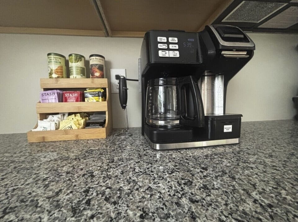pine rock coffee maker
