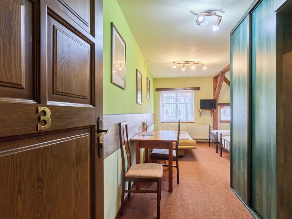 Flooring, Wood, Floor, Interior Design, Ceiling, Room, Furniture, Door, Wood Stain, Hardwood