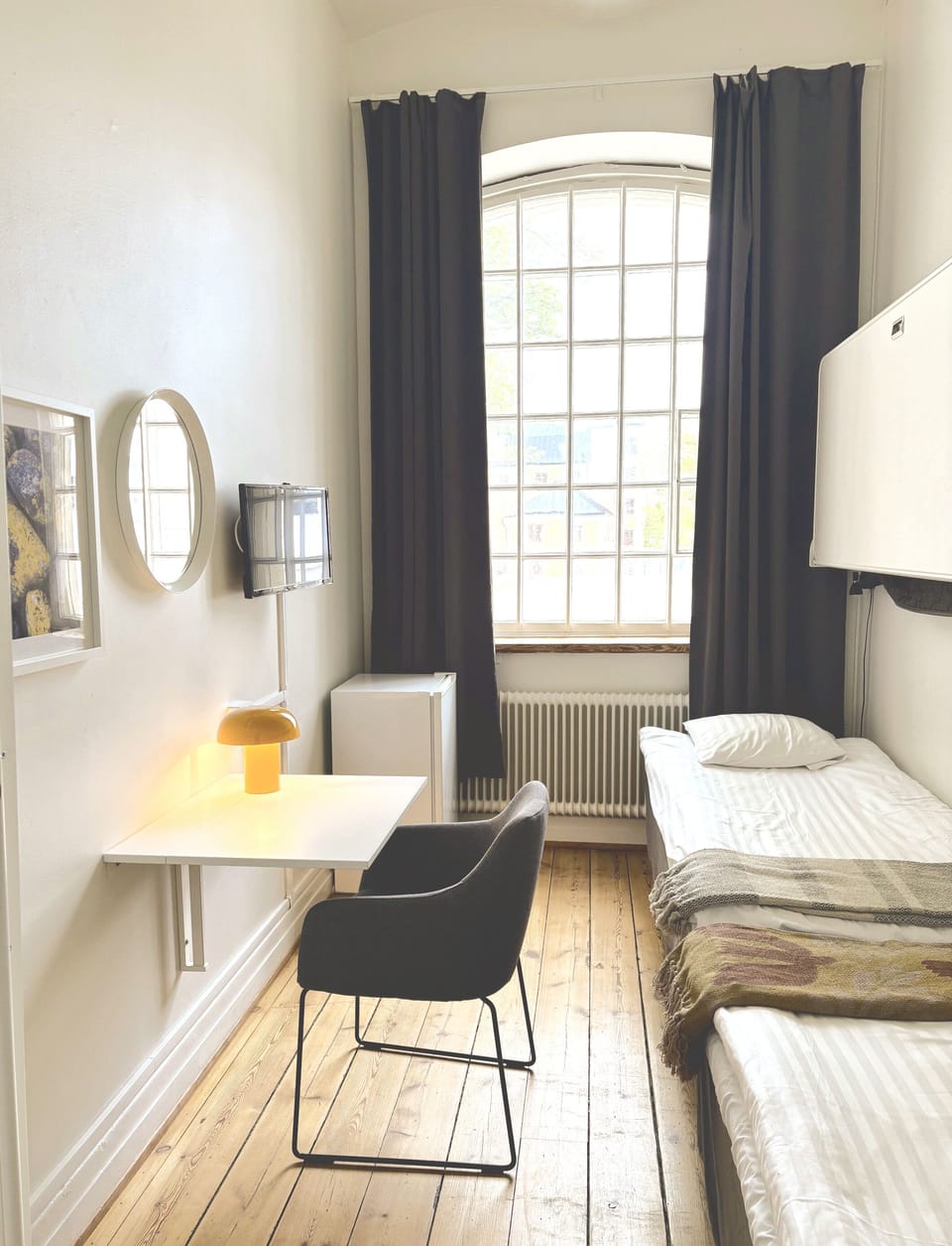 Quadruple Room, Sea View | Desk, free WiFi