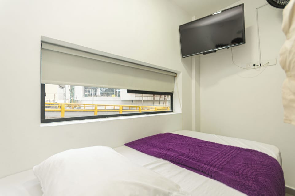 Standard Single Room | Minibar, iron/ironing board (on request), WiFi (free)