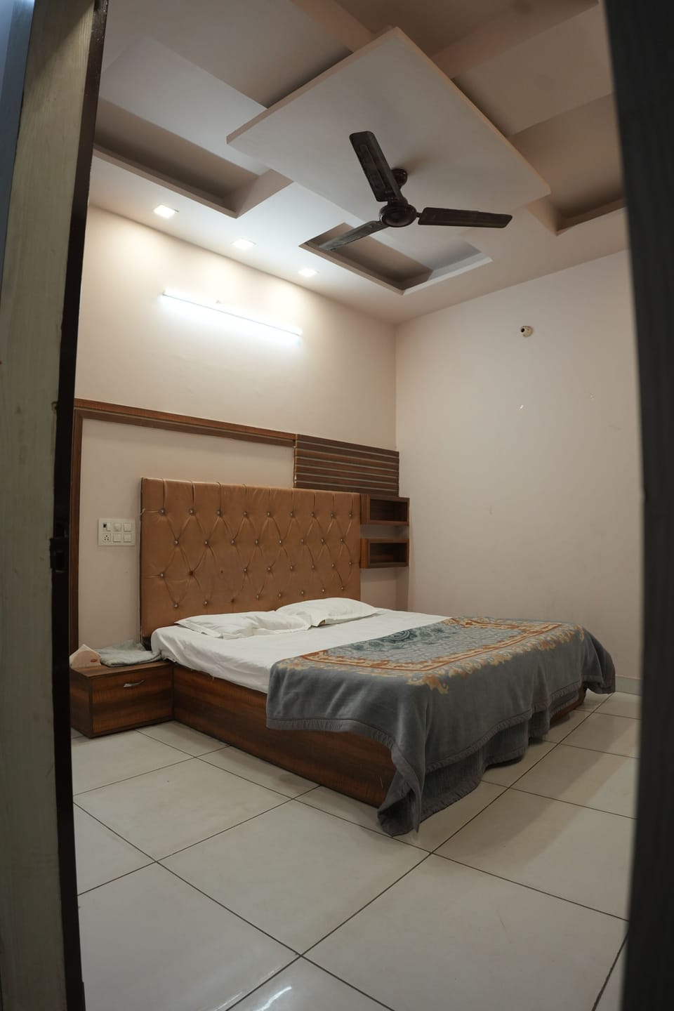 Deluxe Double Room | Free WiFi