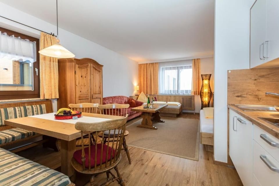 Apartment, Mountain View | Interior