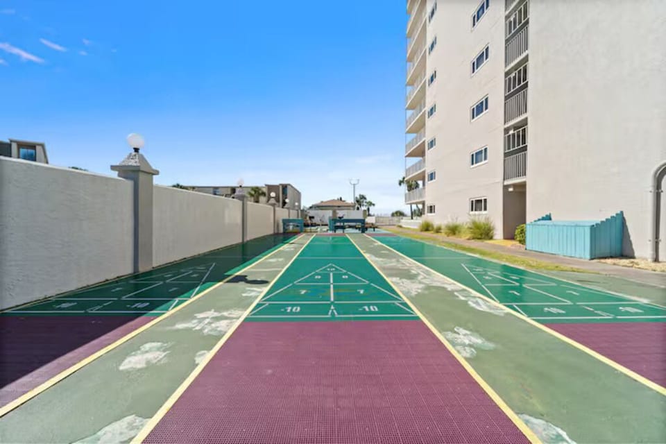 Sport court