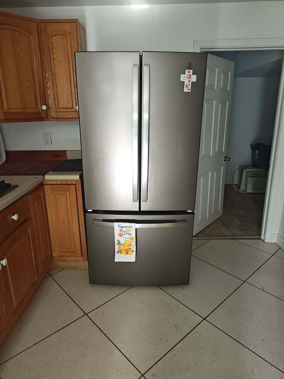 Refridgerator.