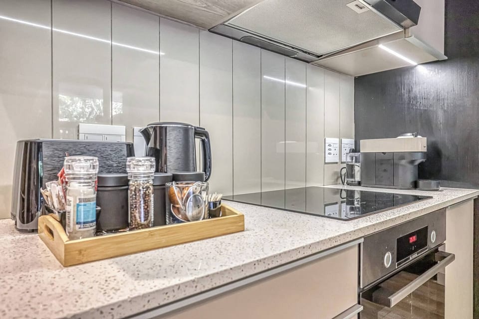 Apartment, 1 Bedroom, Accessible, Patio | Private kitchen