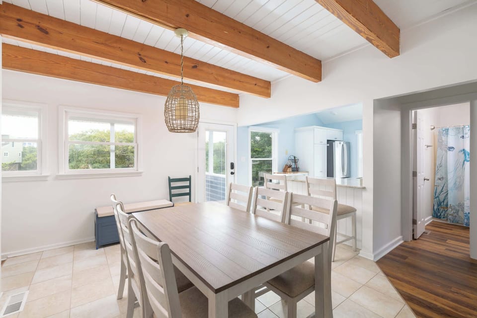 Top level dining area