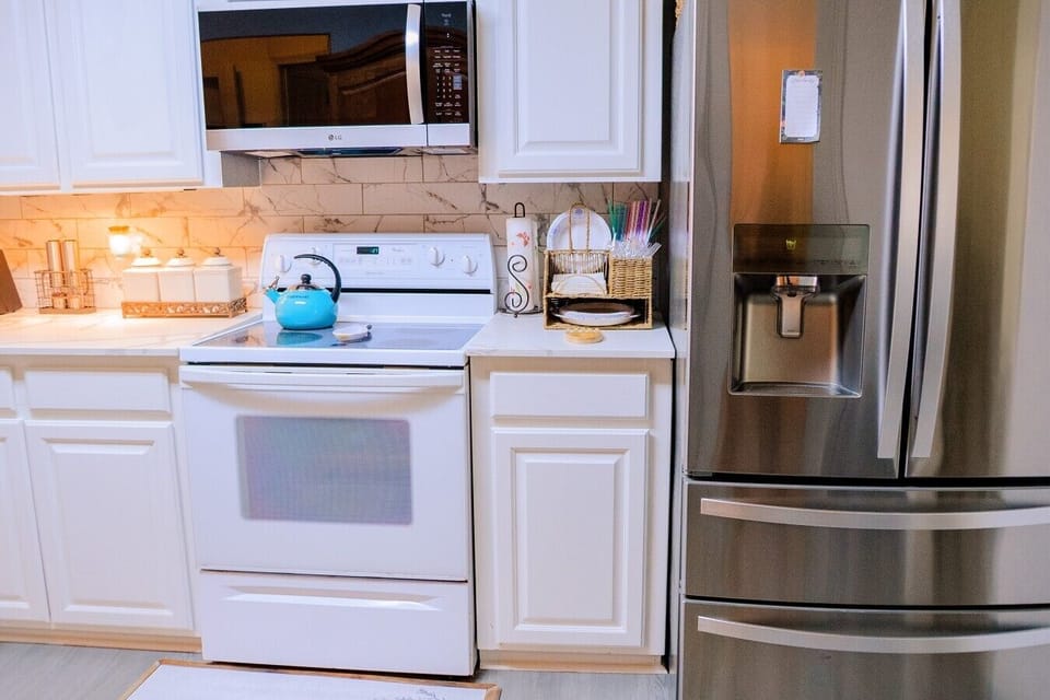 Every kitchen amenity is thoughtfully provided