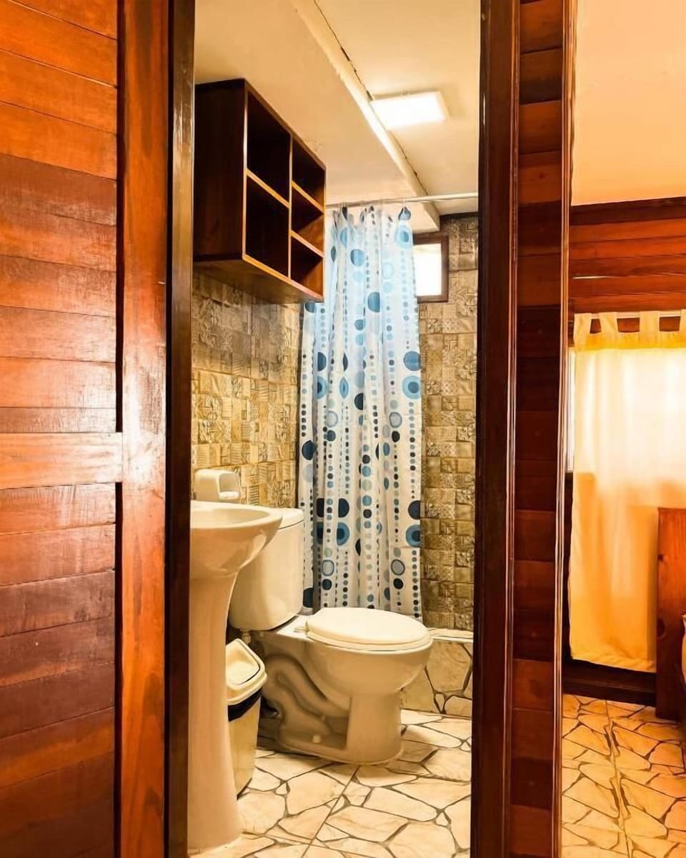 Comfort Double Room, Balcony, Sea View | Bathroom